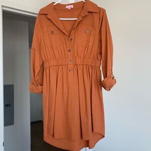 Pink Lily Orange Collared Dress; Size Medium